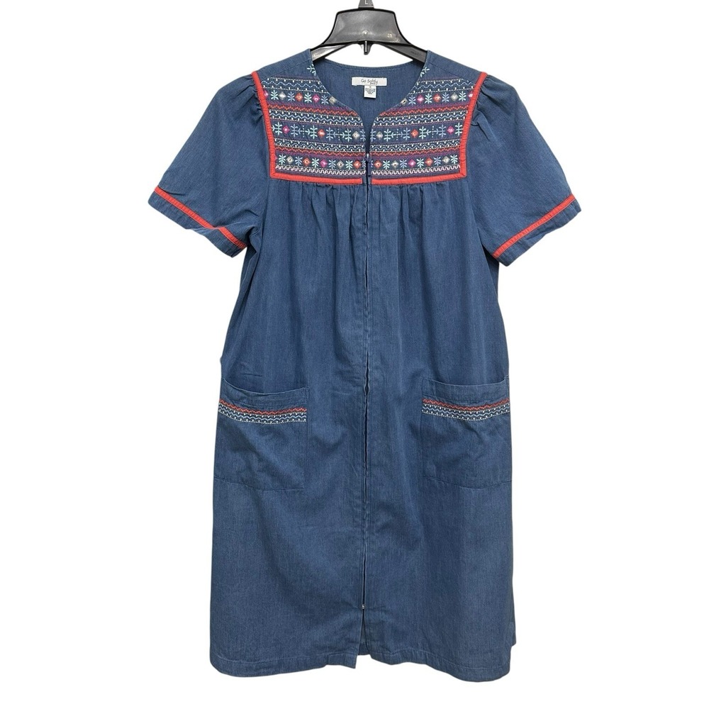 Go Softly Robe Women Small Blu Chambray Full Zip Front Floral‎ Embroidery Patio